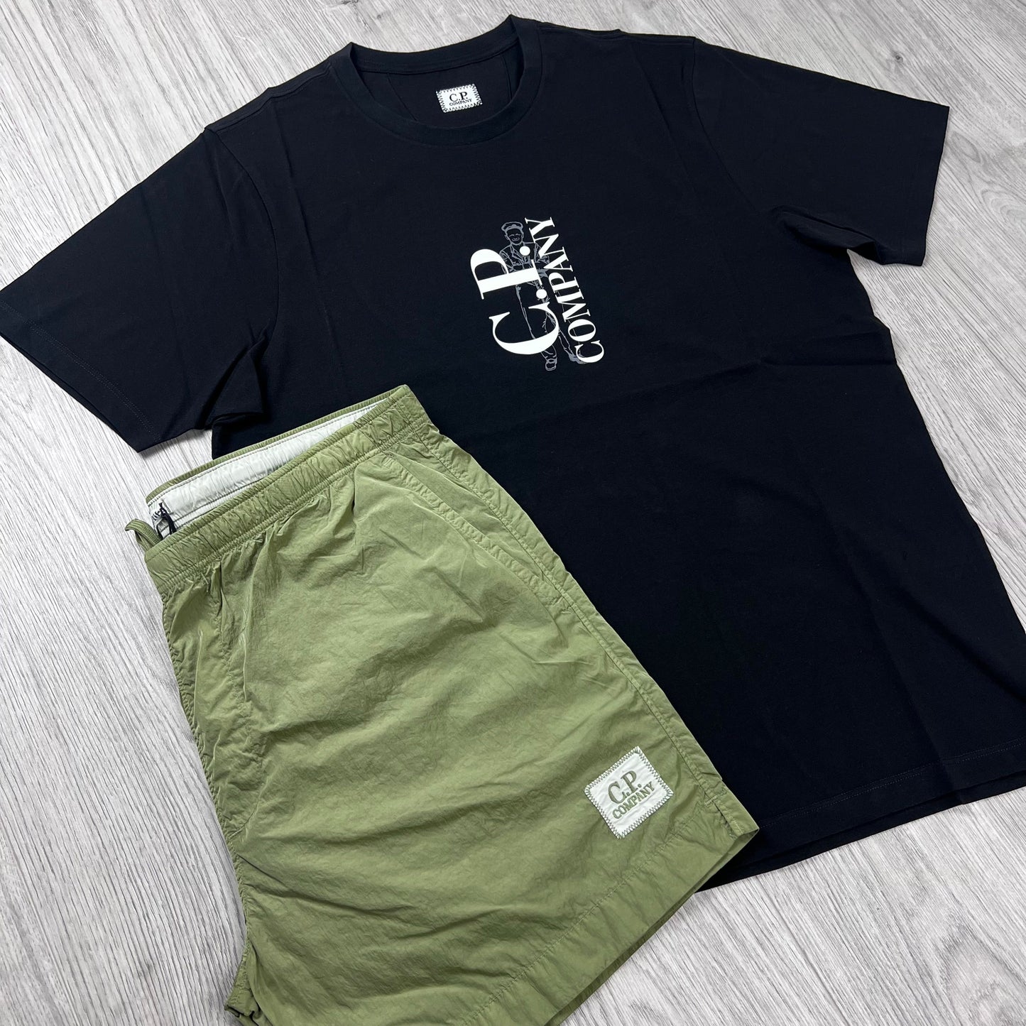 CP Company Holiday Set - Black/Moss Gray