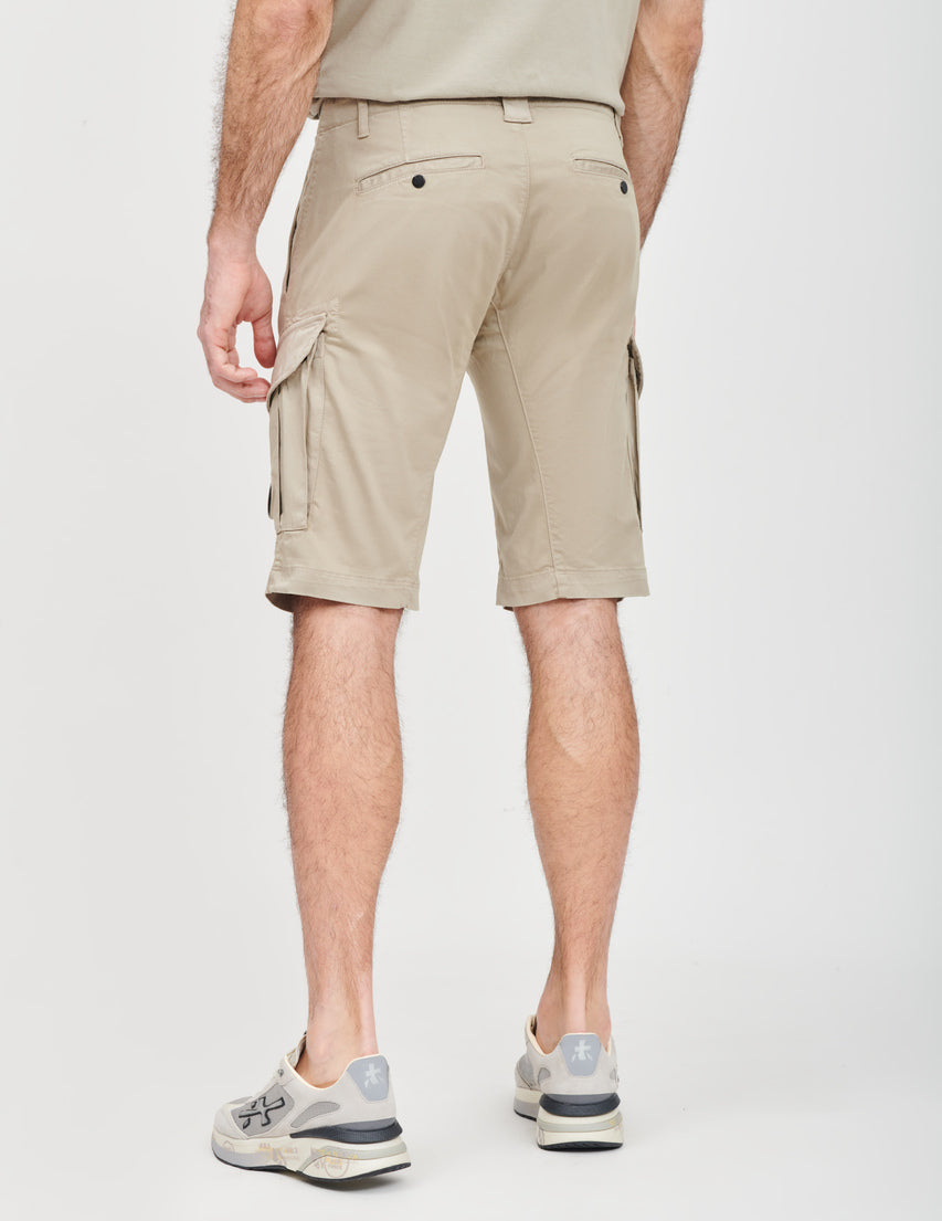 Cp Company 116A Satin Stretch Cargo Shorts In Vintage Khaki