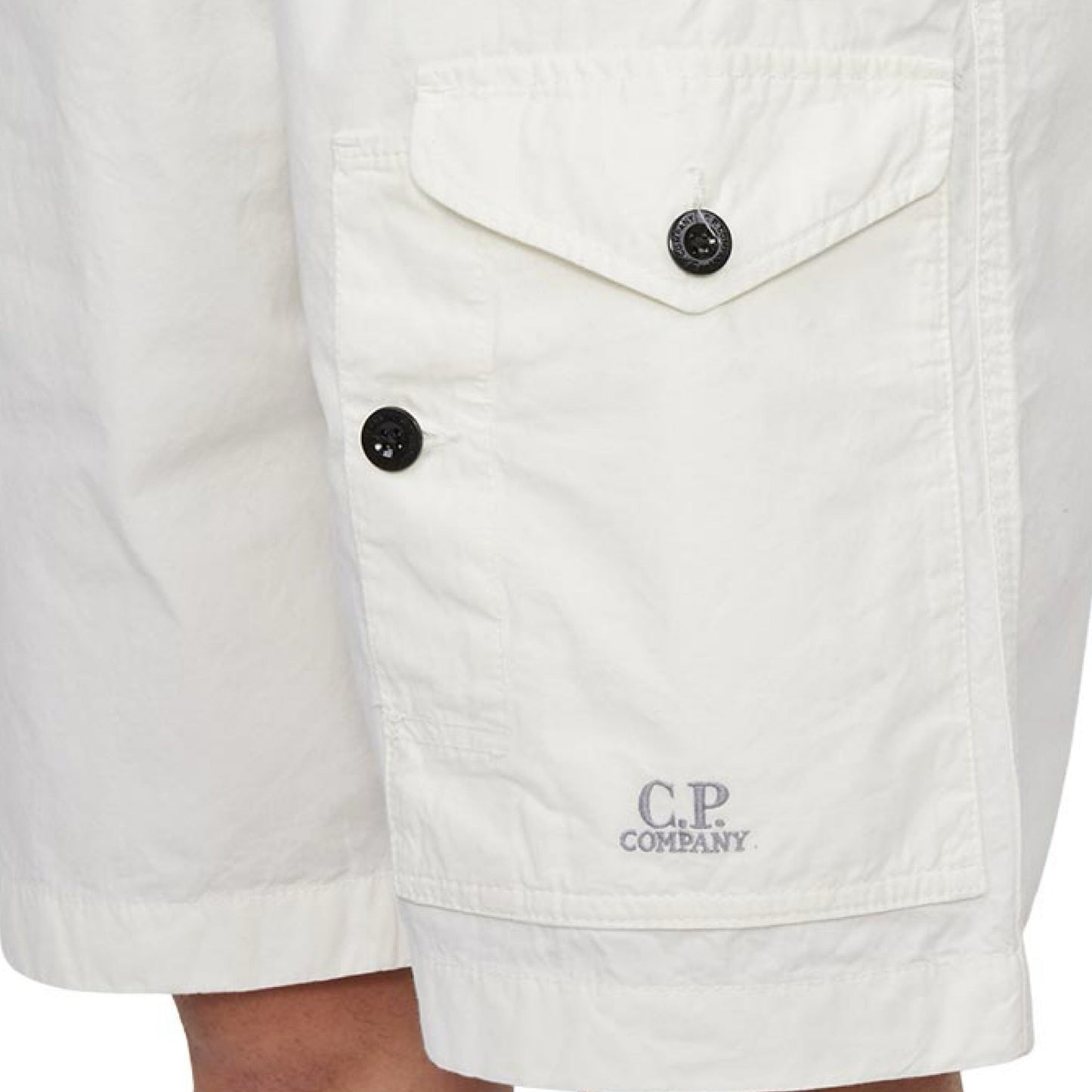Cp Company Microreps No Peach Logo Bermuda Cargo Shorts In White With Certilogo
