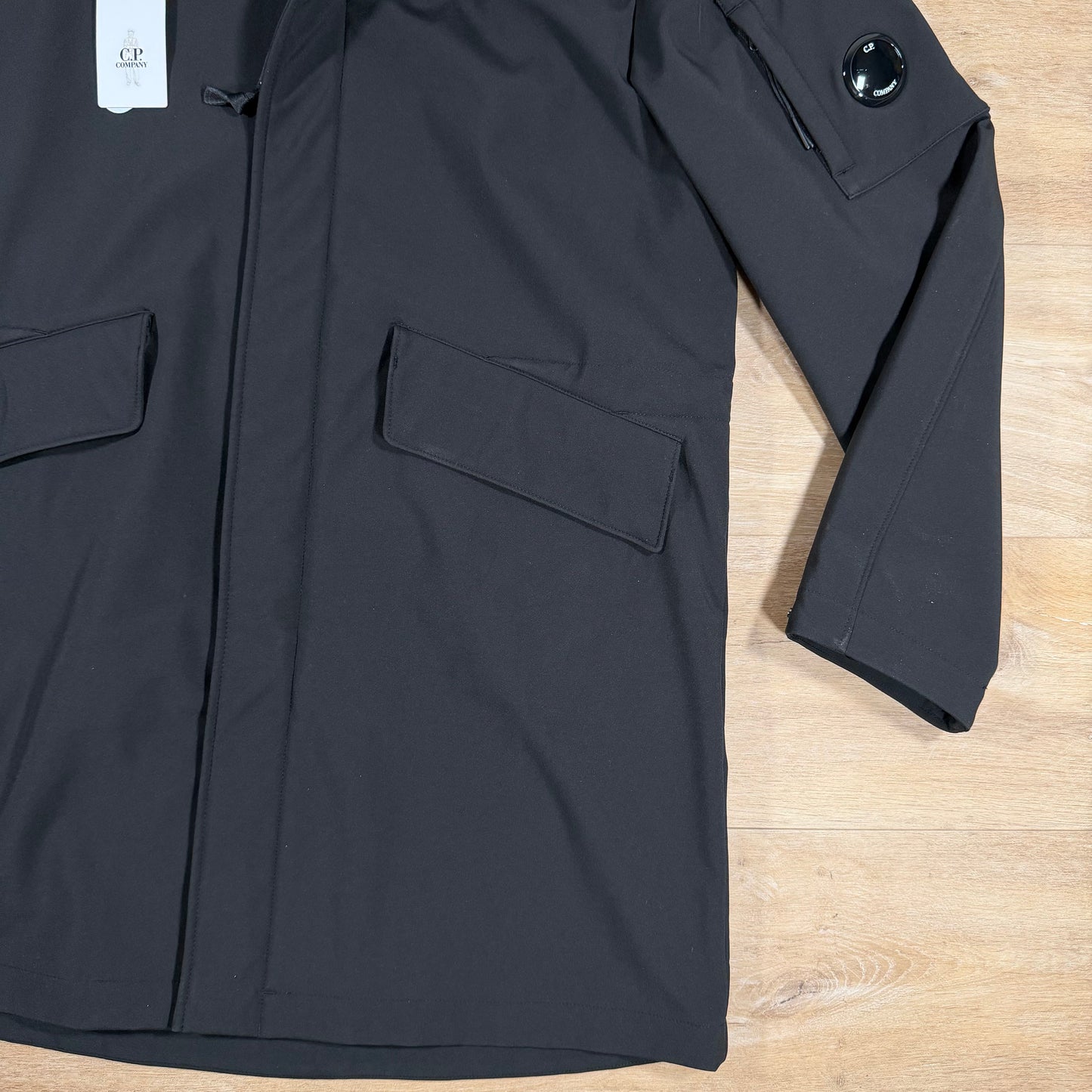 C.P. Company Shell-R Lens Hooded Parka in Black