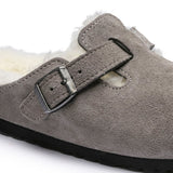 Load image into Gallery viewer, Unisex Boston Shearling Suede Leather Stone Coin Medium/Narrow