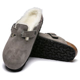 Load image into Gallery viewer, Unisex Boston Shearling Suede Leather Stone Coin Medium/Narrow