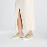 Load image into Gallery viewer, Bend Low Suede Leather  Sandcastle Medium/Narrow