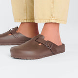 Load image into Gallery viewer, Unisex Boston Essentials EVA Roast Medium/Narrow