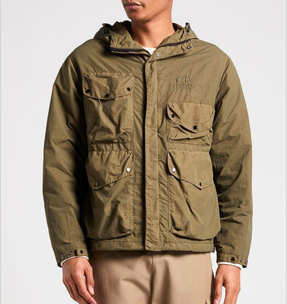 Cp Company Flatt Nylon Goggle Jacket In Ivy Green
