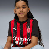Load image into Gallery viewer, Puma AC Milan '25/'26 Home Replica Big Kids' Soccer Jersey