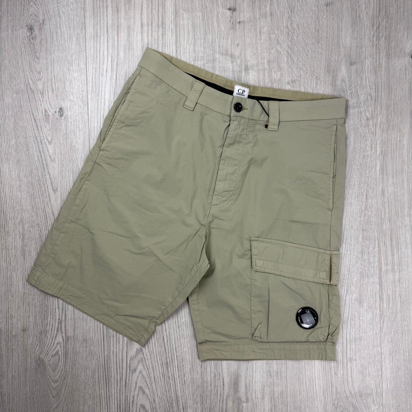 CP Company 50 Fili Cargo Shorts - Moss Gray