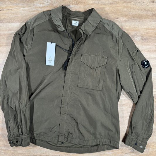 C.P. Company Chrome-R Lens Overshirt in Ivy Green