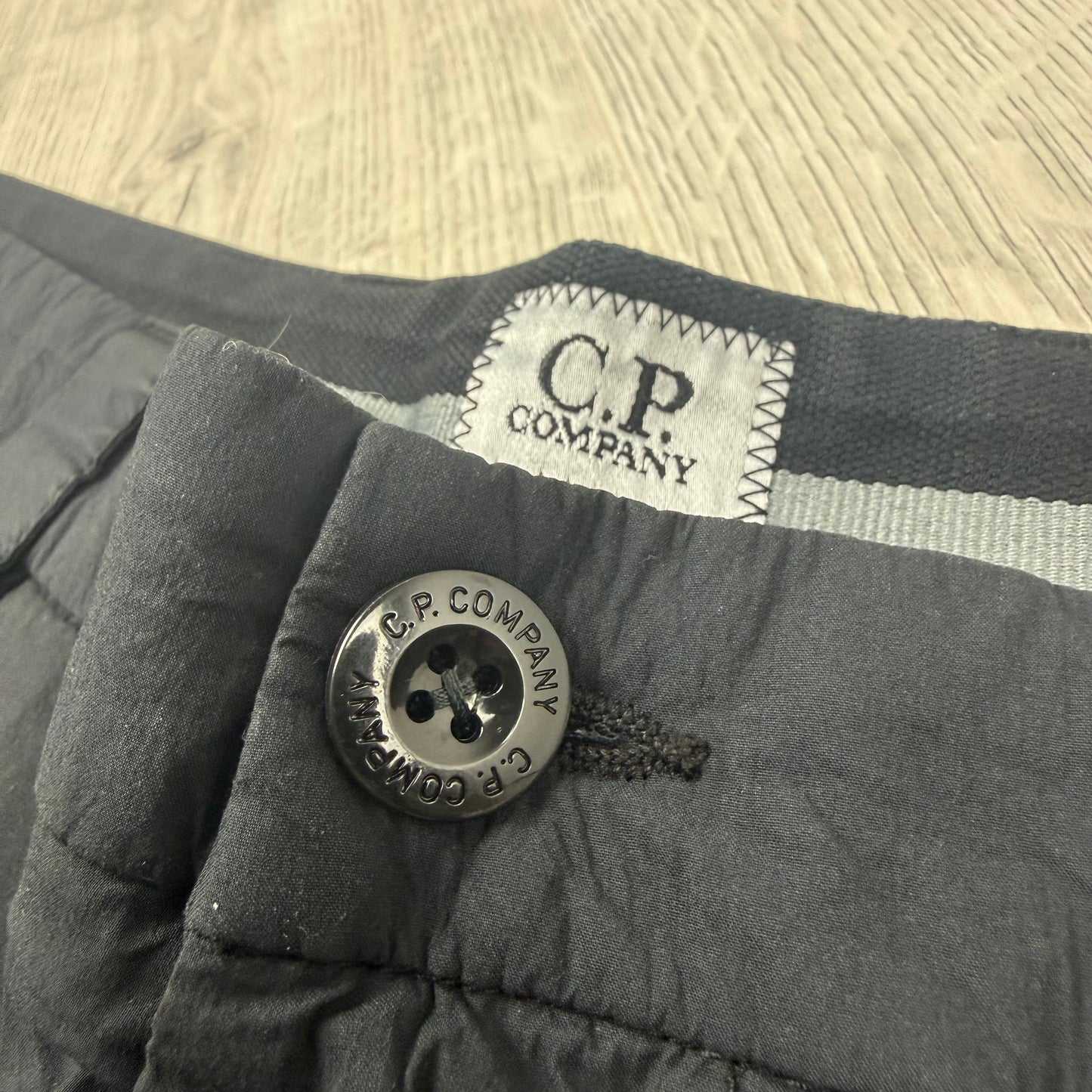 CP Company 50 Fili Cargo Shorts - Black