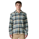 Load image into Gallery viewer, Patagonia M's L/S Lightweight Fjord Flannel Shirt