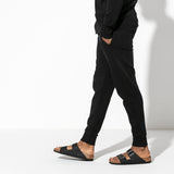 Load image into Gallery viewer, Unisex Arizona Oiled Leather Black Medium/Narrow