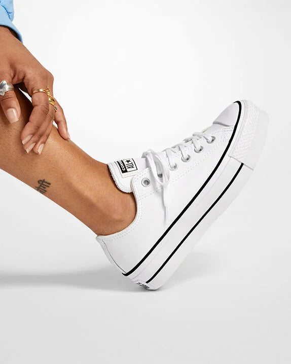Chuck Taylor All Star Platform Leather Low Top