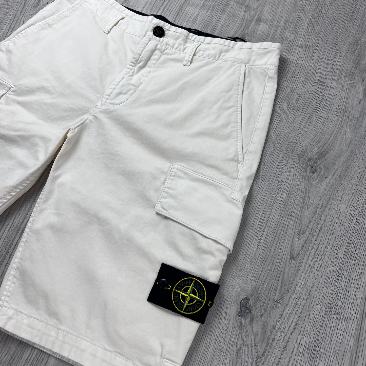 Stone Island Cargo Shorts - Ivory
