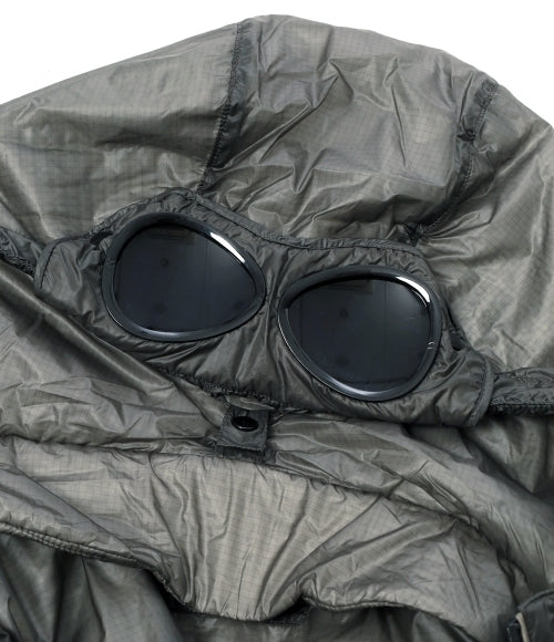 Cp Company 032A Nada Shell Primaloft Goggle Gilet In Smoked Pearl