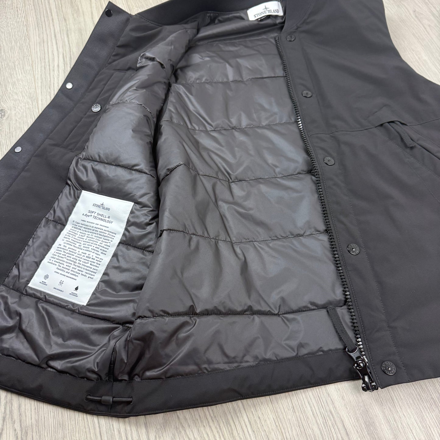 Stone Island Shell-R Gilet - Black
