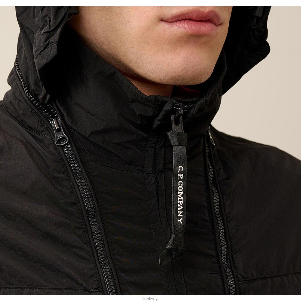 Cp Company Chrome-R Utility Lens Jacket In Black