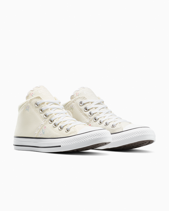 Chuck Taylor All Star Madison Embroidered Flowers