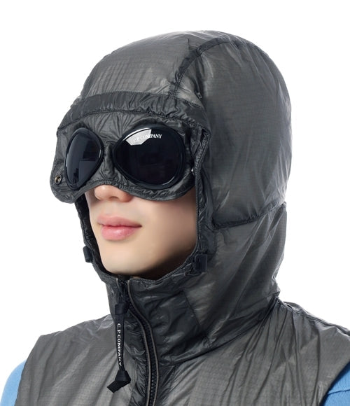 Cp Company 032A Nada Shell Primaloft Goggle Gilet In Smoked Pearl