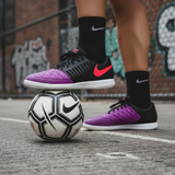 Load image into Gallery viewer, Nike Lunargato II Indoor/Court Low-Top Soccer Shoes