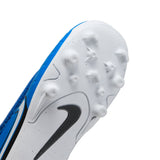 Load image into Gallery viewer, Nike Jr. Tiempo Legend 10 Club Little Kids' Multi-Ground Low Top Soccer Cleats