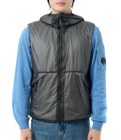Cp Company 032A Nada Shell Primaloft Goggle Gilet In Smoked Pearl