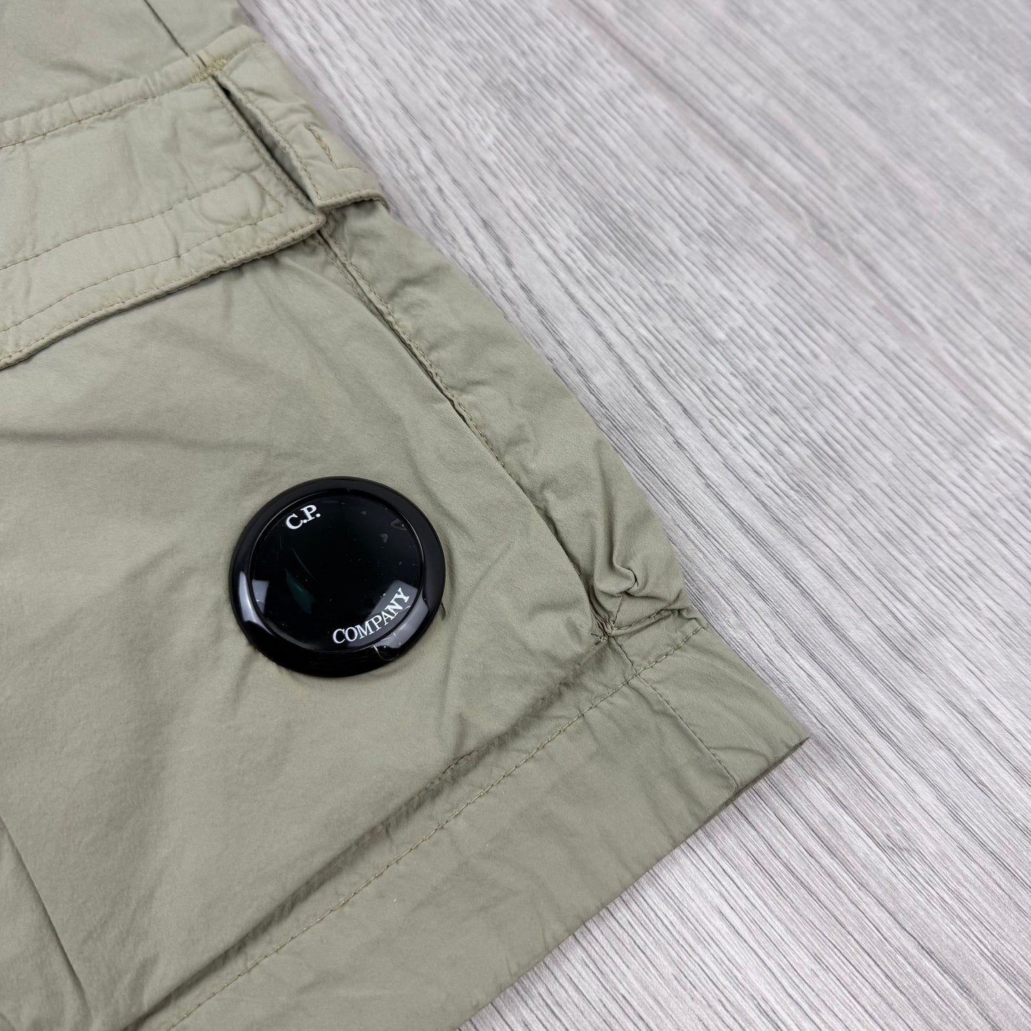 CP Company 50 Fili Cargo Shorts - Moss Gray