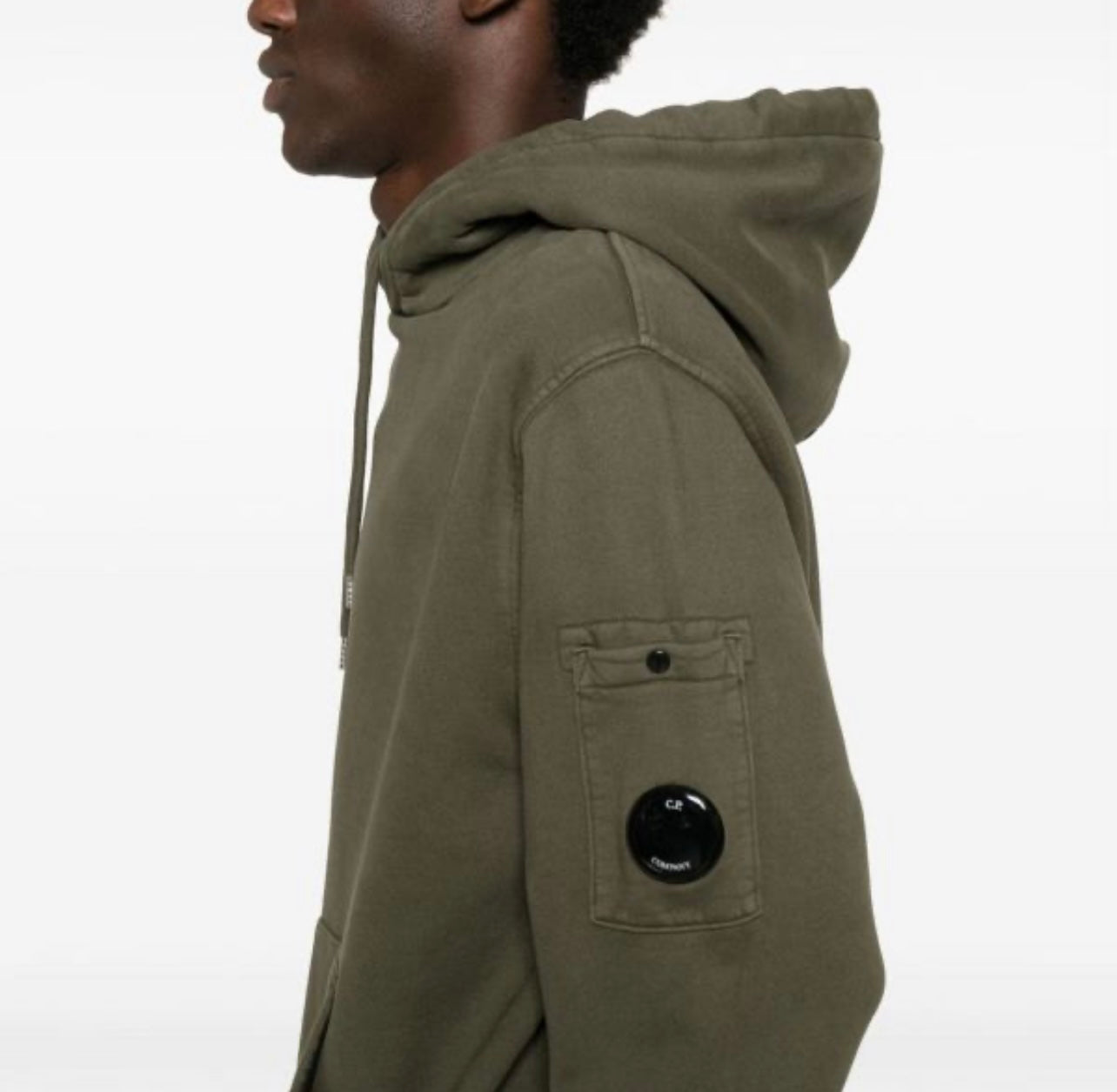 Cp Company Resist Dyed Brushed Emerised Lens Overhead Hoodie In Grape Leaf