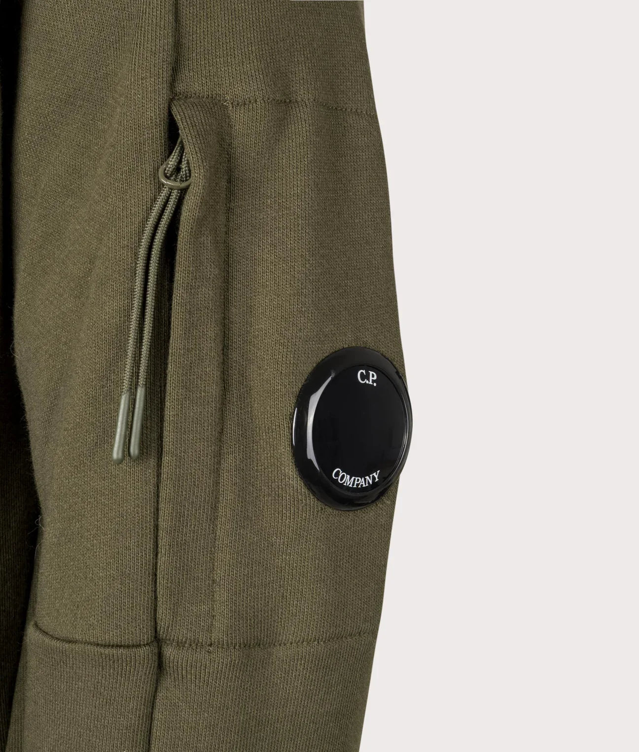 Cp Company 16cm Diagonal Raised Quarter Zip Lens Sweatshirt In Ivy Green