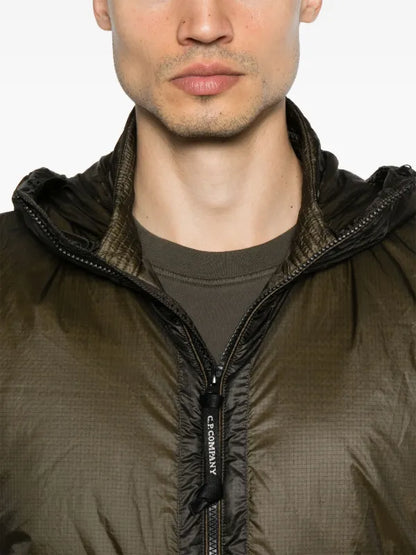 Cp Company 032A Nada Shell Primaloft Goggle Gilet In Ivy Green