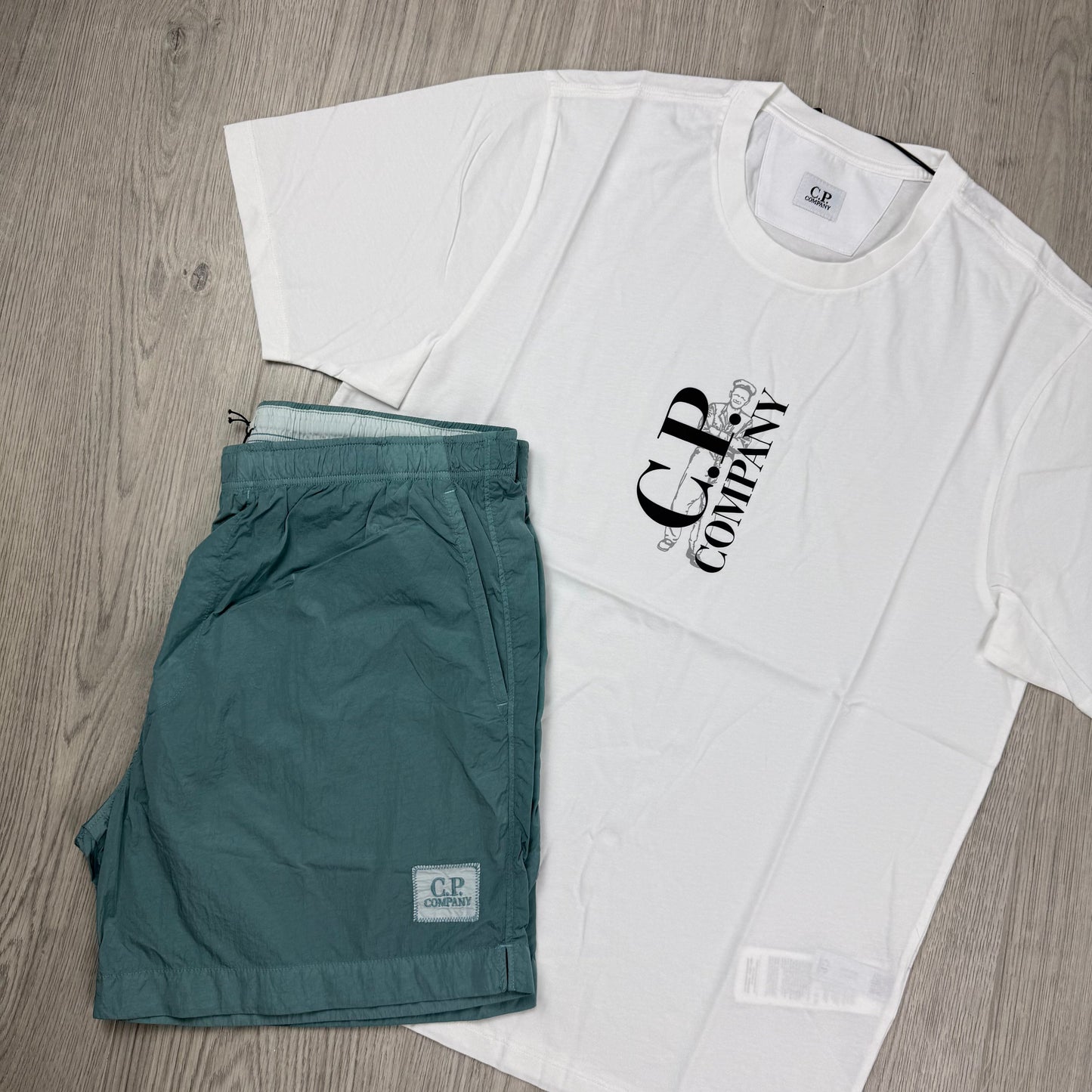 CP Company Holiday Set - White/Silver Blue