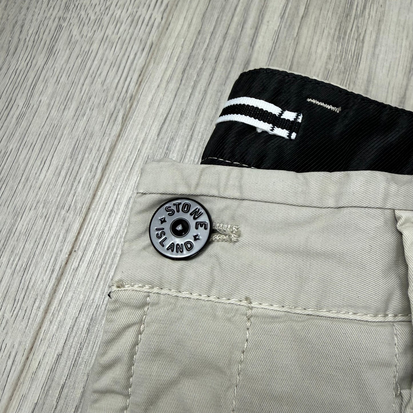 Stone Island Cargo Trousers - Pearl Grey