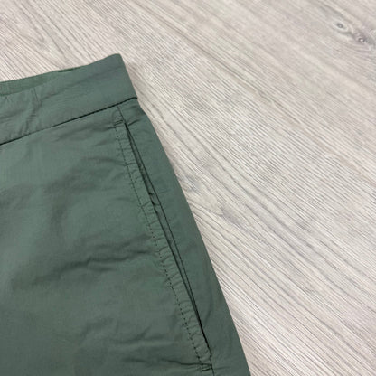 CP Company 50 Fili Cargo Shorts - Laurel Wreath