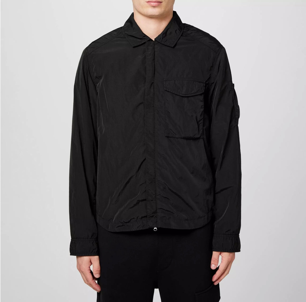 Cp Company 095A Chrome-R Full Zip Overshirt Black with Certilogo