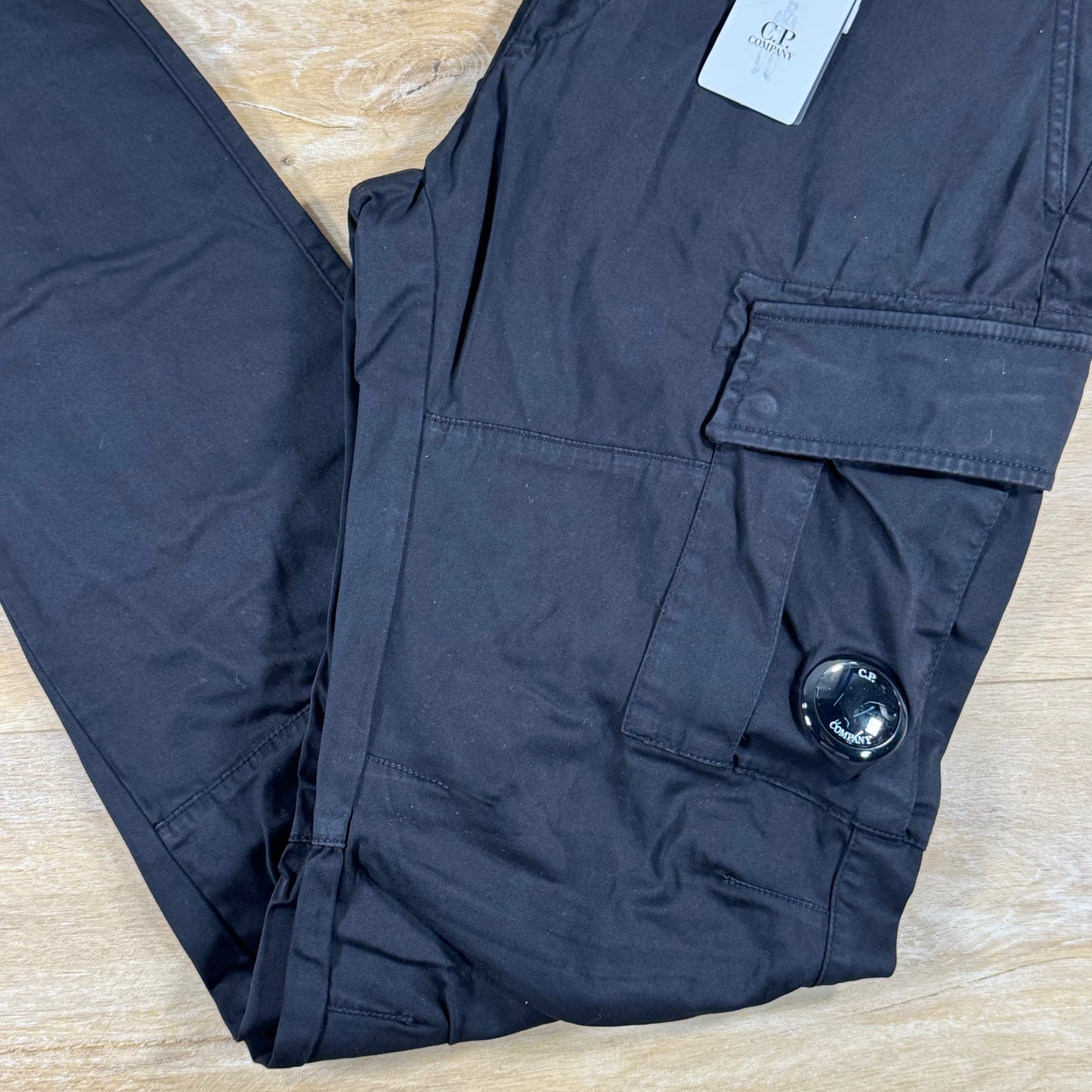 C.P. Company Stretch Sateen Ergonomic Lens Cargo Pants in Black