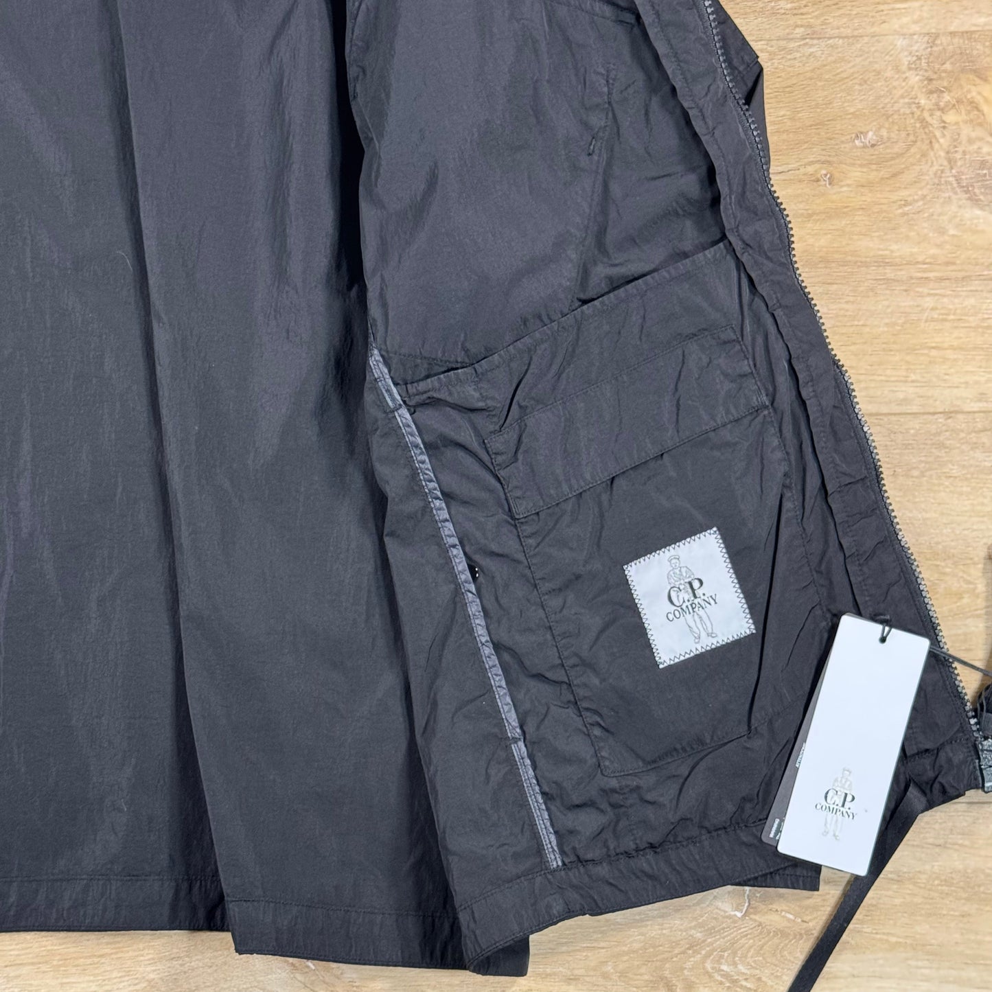 C.P. Company Chrome-R Hooded Lens Overshirt in Black