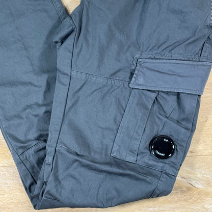 C.P. Company Stretch Sateen Ergonomic Lens Cargo Pants in Gunmetal - Grey