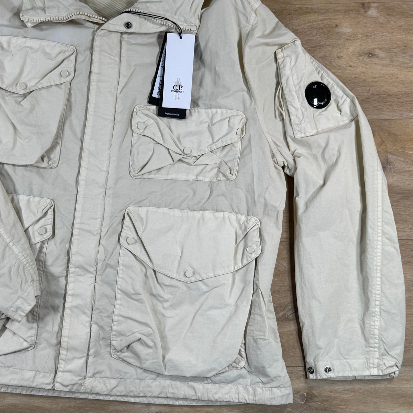 C.P. Company Flatt Nylon Goggle Lens Jacket in Frozen Dew