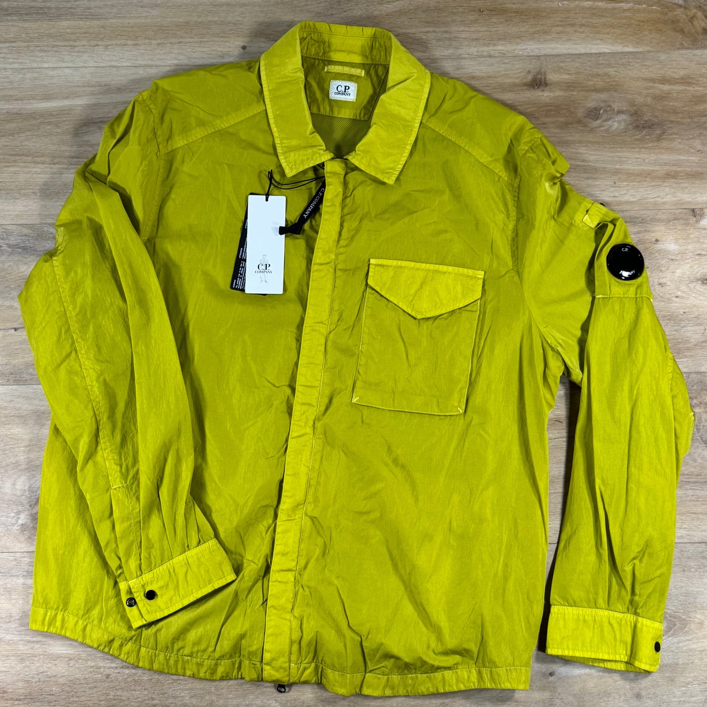 C.P. Company Chrome-R Lens Overshirt in Antique Moss - Yellow
