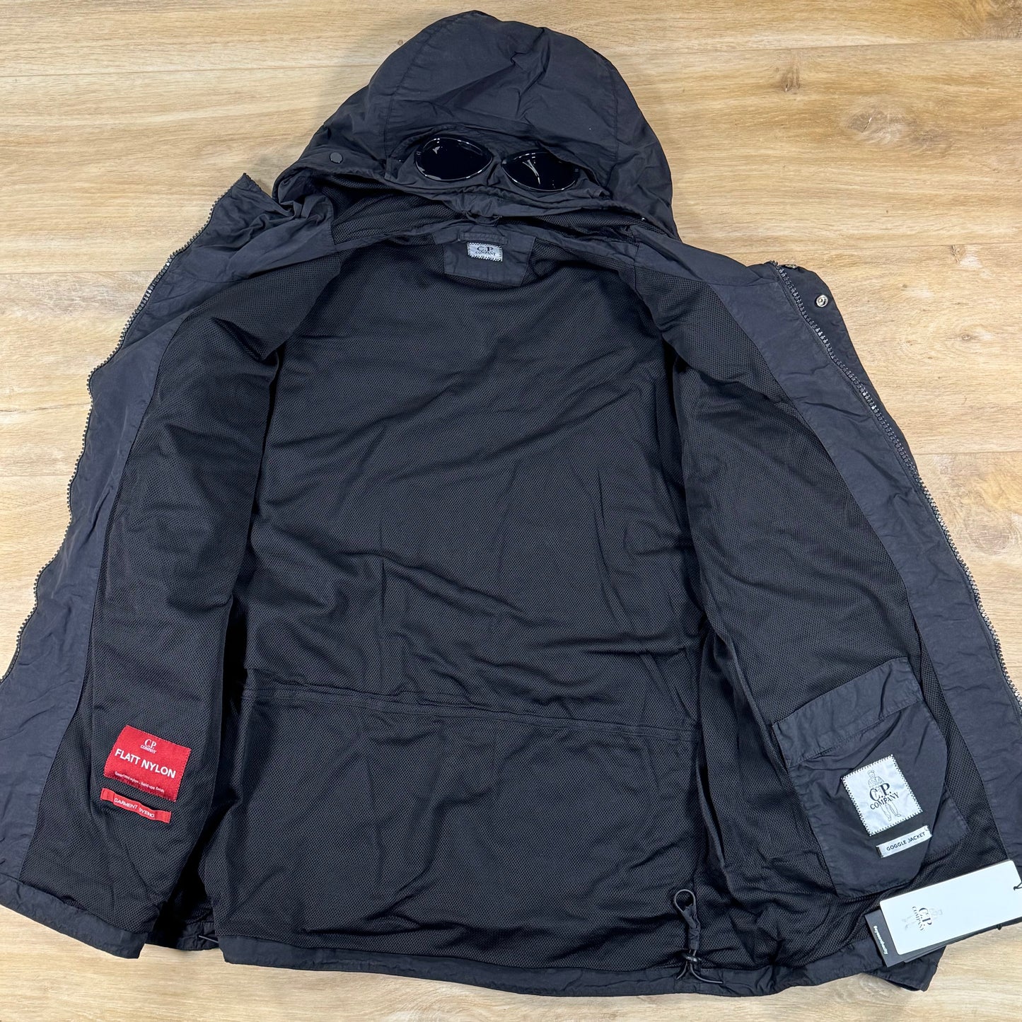 C.P. Company Flatt Nylon Goggle Lens Jacket in Black