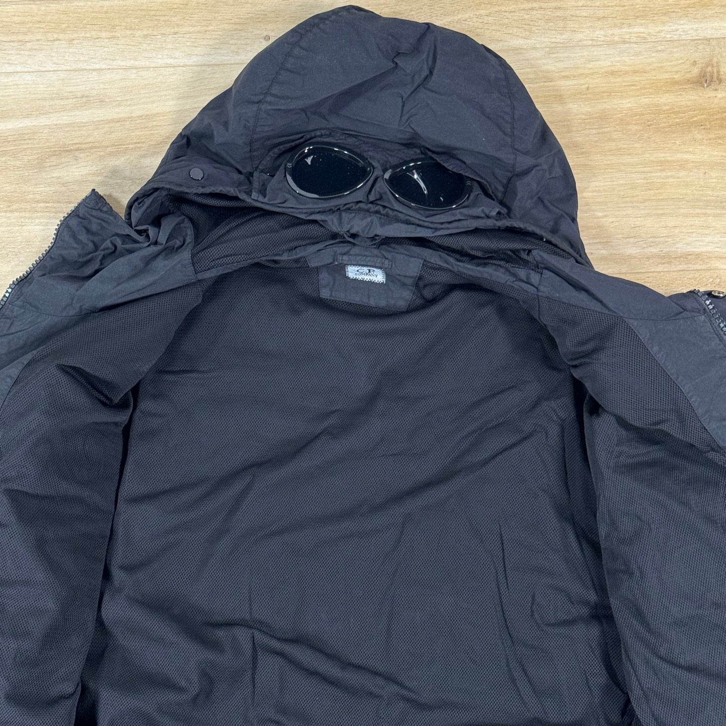 C.P. Company Flatt Nylon Goggle Lens Jacket in Black