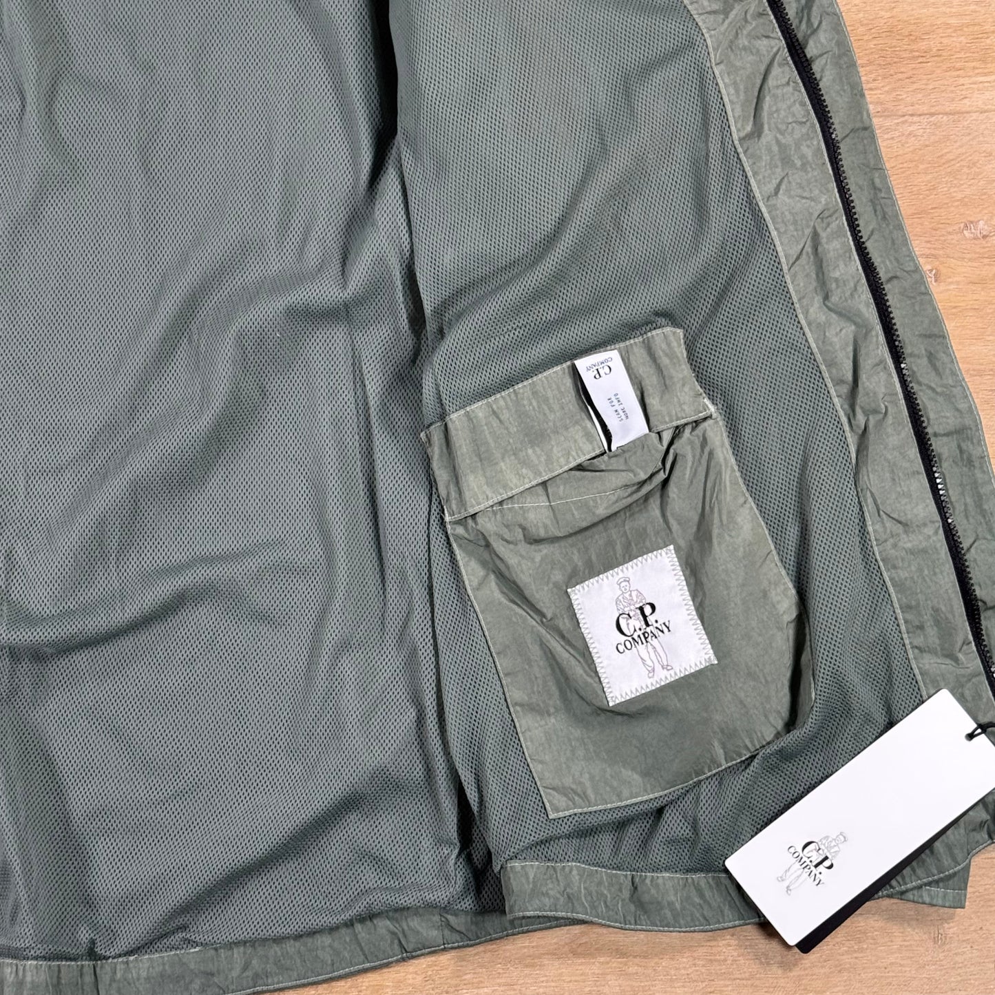 C.P. Company Chrome-R Lens Overshirt in Laurel Wreath