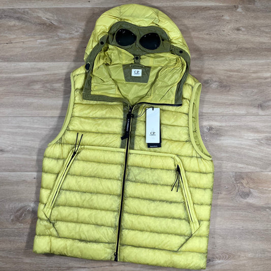 C.P. Company D.D. Shell Goggle Down Gilet in Green Sheen - Yellow