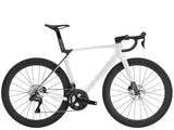 Load image into Gallery viewer, Madone SL 7 M Gloss Crystal White/Matte Deep Smoke