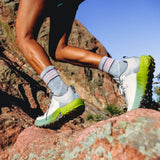 Load image into Gallery viewer, Smartwool - Women's Run Zero Cushion Mid Crew Socks - Light Gray