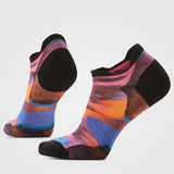 Load image into Gallery viewer, Smartwool - Women's Run Targeted Cushion Brushed Print Low Ankle Socks - Garden Pink