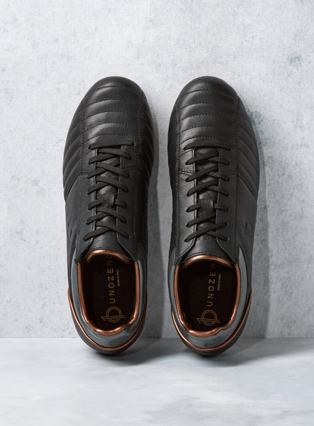 Unozero Black Cali Soccer Cleats