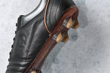 Load image into Gallery viewer, Unozero Black Cali Soccer Cleats