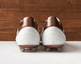 Load image into Gallery viewer, Unozero White Cali Soccer Cleats