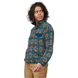 Load image into Gallery viewer, Patagonia W's Lightweight Synchilla Snap-T Fleece Pullover - DQ