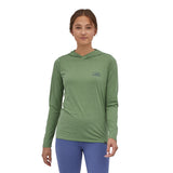 Load image into Gallery viewer, Patagonia W's Capilene Cool Daily Graphic Hoody - DQ